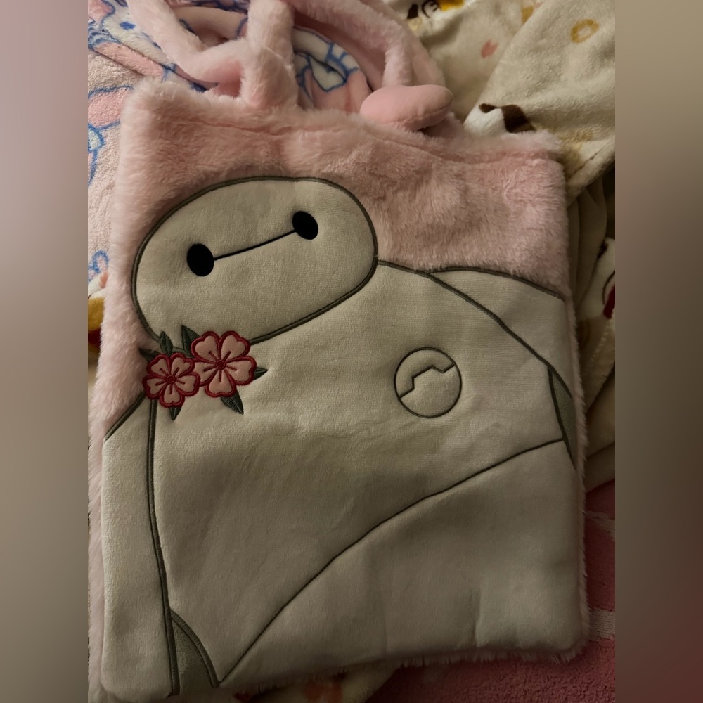 Baymax Plush tote bag - White & Pink
